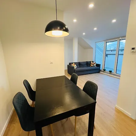 New Sunny Rooftop With A Terrace 10 Minutes From City Centre