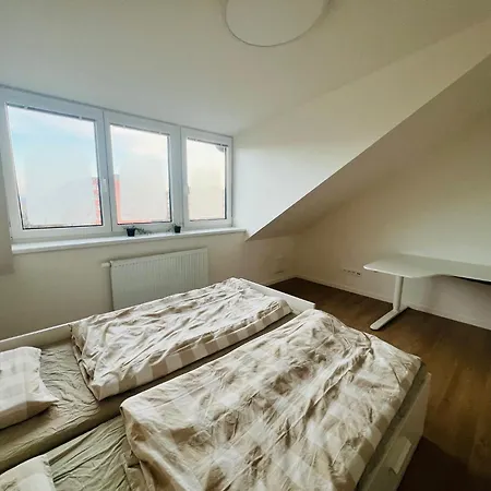 New Sunny Rooftop With A Terrace 10 Minutes From City Centre Prague